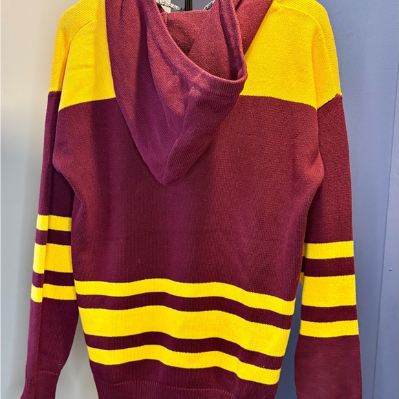 Bruzer women’s Vintage Minnesota Maroon and Yellow Sweater - Picture 2 of 5